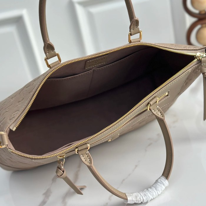 LOUIS VUITTON M29152 モノグラム ブラック 斜め掛けバッグ レディース斜め掛け手提げチェーン 40x26x15cm サイズ:40x26x15cm