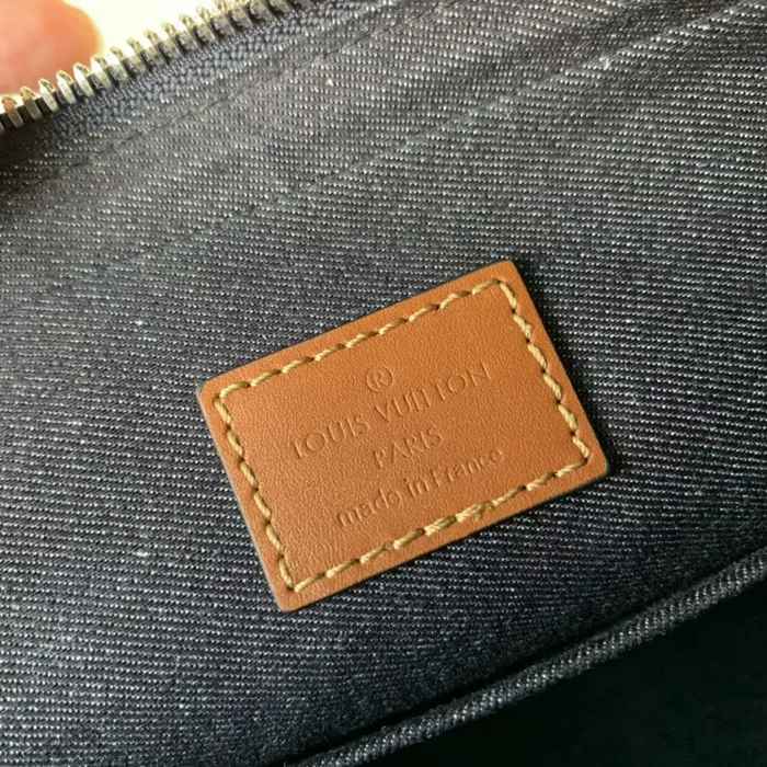 LOUIS VUITTON M46340 牛皮 パターン 斜め掛けバッグ レディース斜め掛け 25x18.5cm サイズ:25x18.5cm