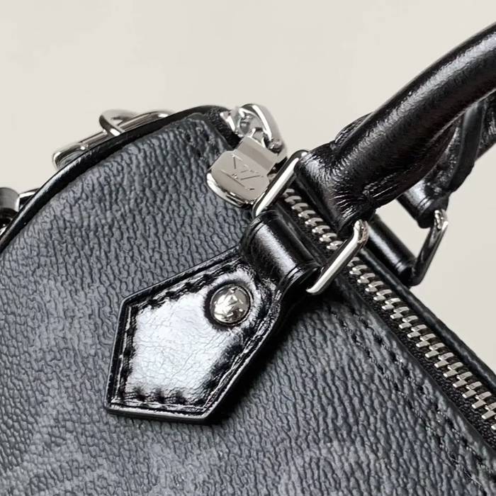 LOUIS VUITTON M26573 キャンバス モノグラム 斜め掛けバッグ レディース斜め掛け 16x10x7.5cm サイズ:16x10x7.5cm