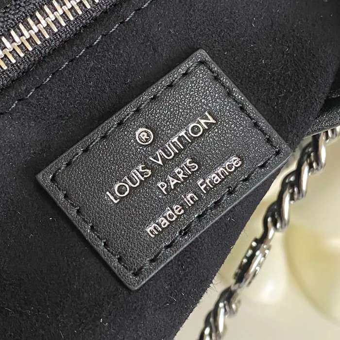 LOUIS VUITTON M12888 キャンバス フラワー 斜め掛けバッグ レディース斜め掛けチェーン サイズ:26.0x17.0x10.0cm