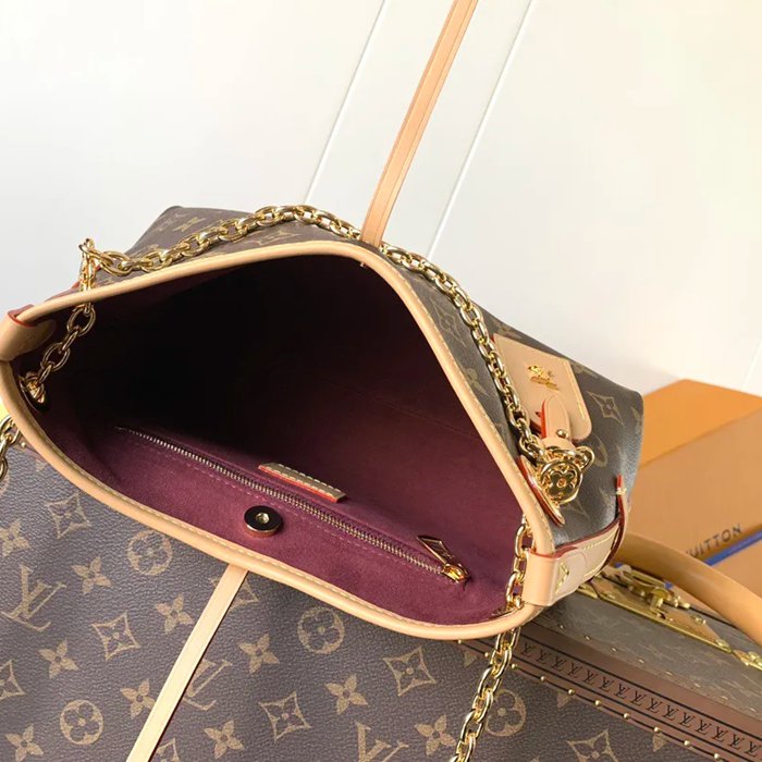 LOUIS VUITTON M13014 キャンバス モノグラム 斜め掛けバッグ レディース斜め掛けチェーン 26x17x10cm サイズ:26x17x10cm