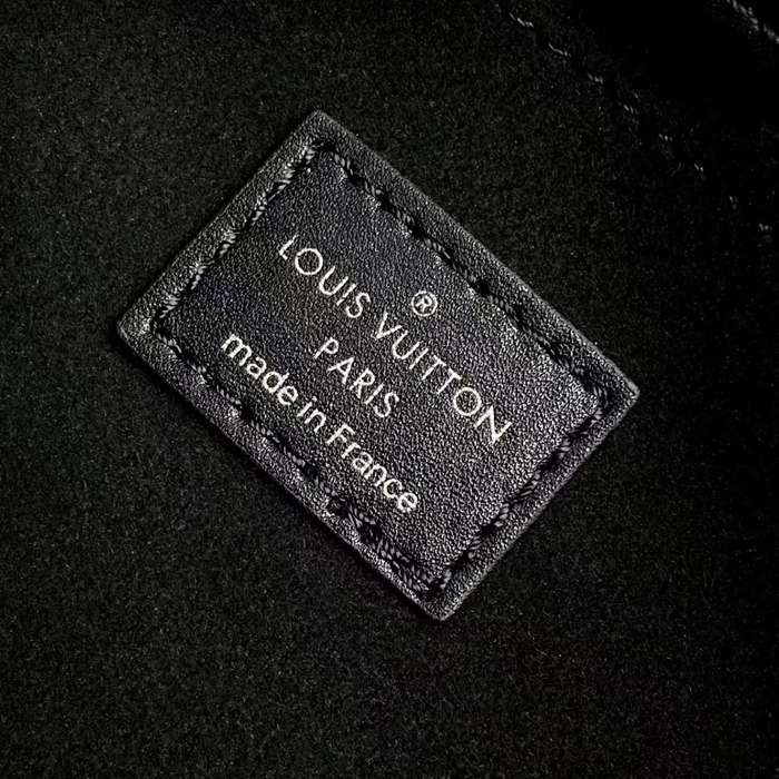 LOUIS VUITTON M25522 羊皮 リュックサック ショルダーリュックチェーン 25x24x10cm サイズ:25x24x10cm