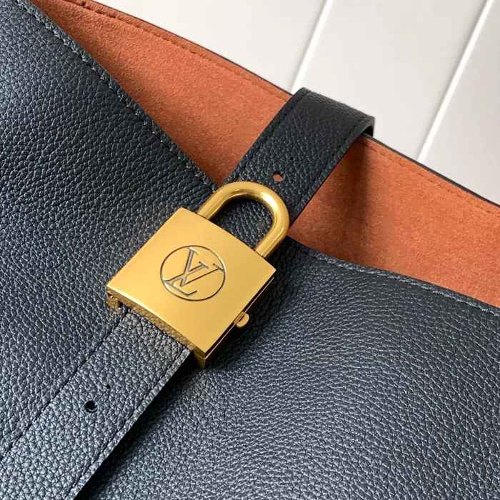LOUIS VUITTON M25341 牛皮 モノグラム ショルダーバッグ レディースショルダー手提げ 47x30x14cm サイズ:47x30x14cm