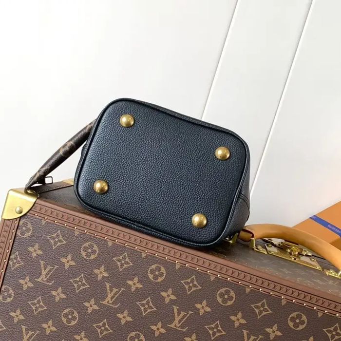 LOUIS VUITTON M25543 牛皮 モノグラム ブラック ショルダーバッグ レディースショルダー 18x16x12cm サイズ:18x16x12cm