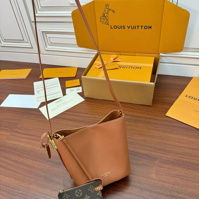 LOUIS VUITTON M14416 ボックスレザー 斜め掛けバッグ レディース斜め掛け 18x16x12cm サイズ:18x16x12cm