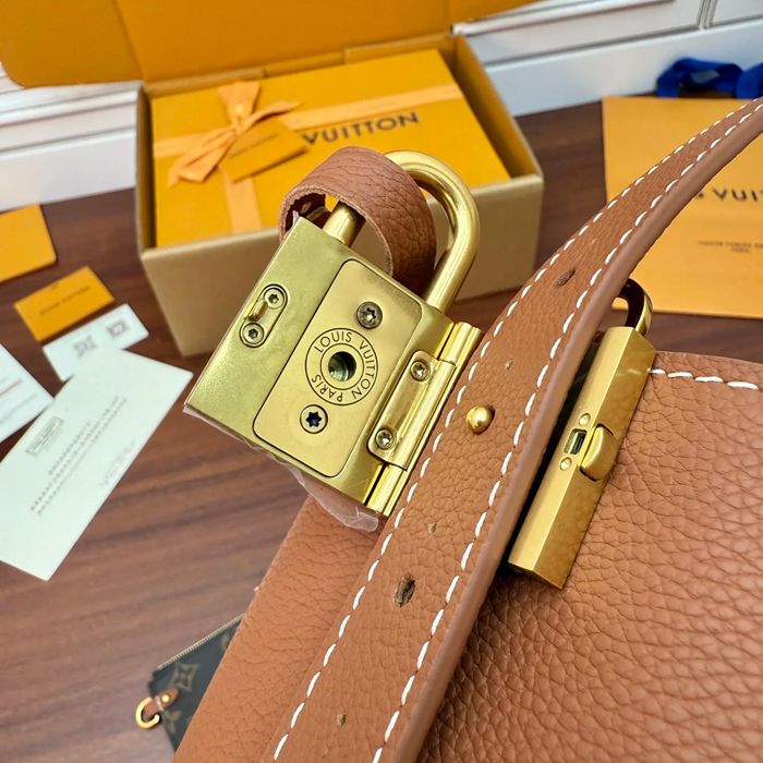 LOUIS VUITTON M14416 ボックスレザー 斜め掛けバッグ レディース斜め掛け 18x16x12cm サイズ:18x16x12cm