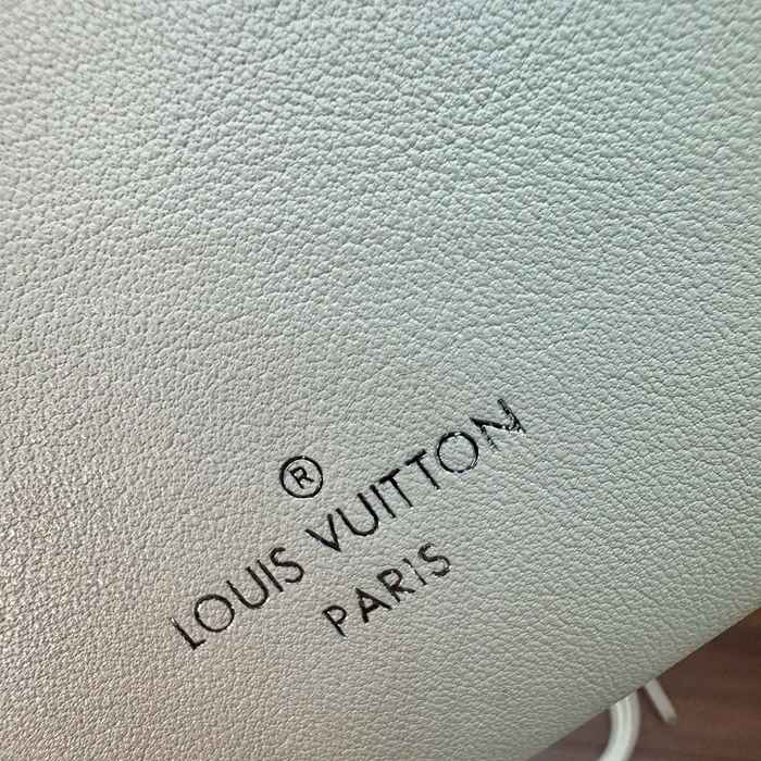LOUIS VUITTON M12560 本革 斜め掛けバッグ レディース斜め掛け 23x12cm サイズ:23x12cm
