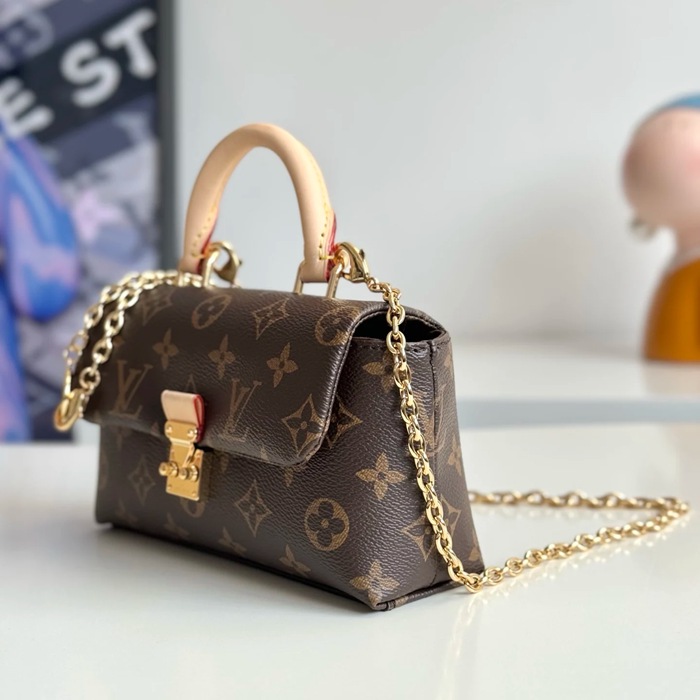 LOUIS VUITTON M28426 キャンバス モノグラム 斜め掛けバッグ レディース斜め掛けチェーン 21x12.5cm サイズ:21x12.5cm