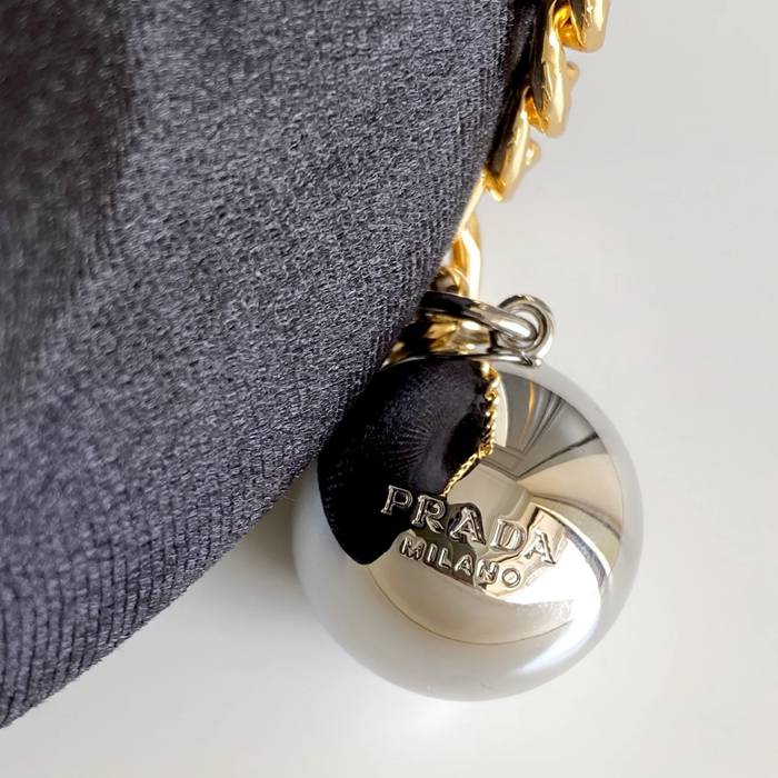 PRADA 1BE088 ナイロン、レザー ゴールド、プリント ショルダーバッグ、ハンドバッグ、チェーンバッグ、バケツバッグ ナイロン、チェーン 19x15cm サイズ:19x15cm