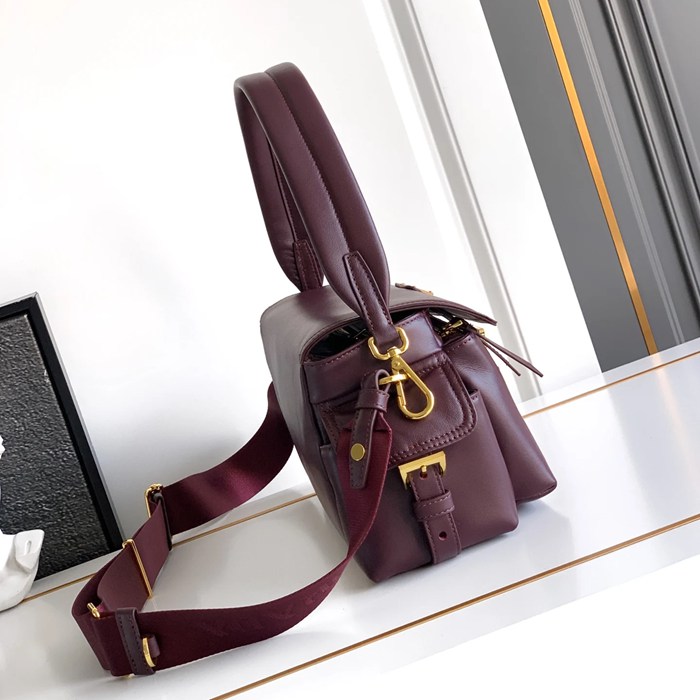 PRADA 1BD394 ラムレザー、レザー ゴールド 斜め掛けバッグ、ショルダーバッグ、ハンドバッグ クラシック 30x14x10cm サイズ:30x14x10cm