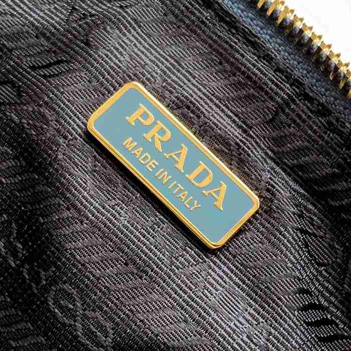 PRADA 1BC221 レザー ホワイト、ゴールド 斜め掛けバッグ、チェーンバッグ チェーン、クラシック 26x12cm サイズ:26x12cm