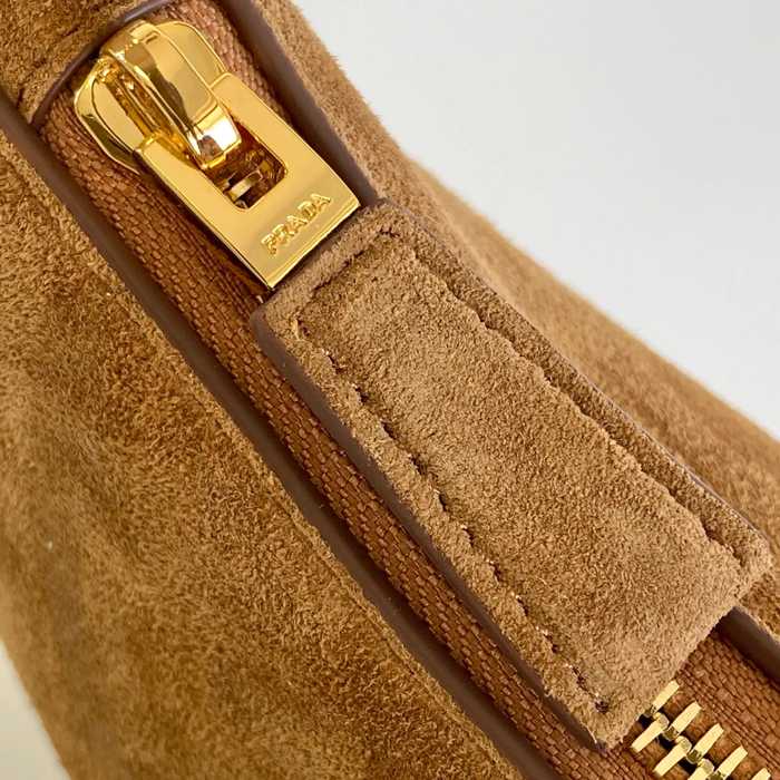 PRADA 1BC194 カーフスキン、スエード ショルダーバッグ クラシック 22x18cm サイズ:22x18cm
