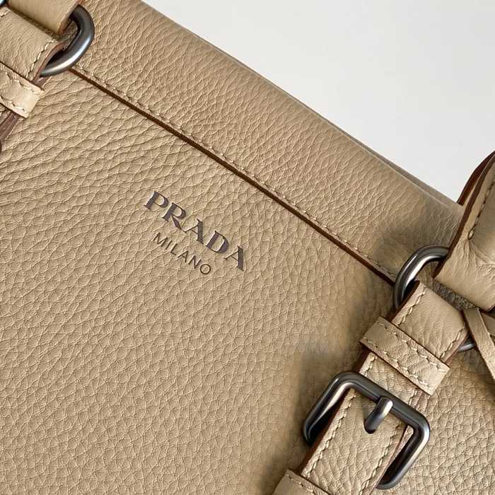PRADA 1BG604 レザー 斜め掛けバッグ、ショルダーバッグ、ハンドバッグ クラシック 35x22x11cm サイズ:35x22x11cm