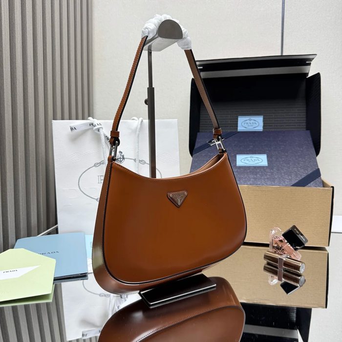 PRADA 1BC499 カーフスキン、レザー ホワイト、ゴールド 斜め掛けバッグ クラシック 27x21cm サイズ:27x21cm