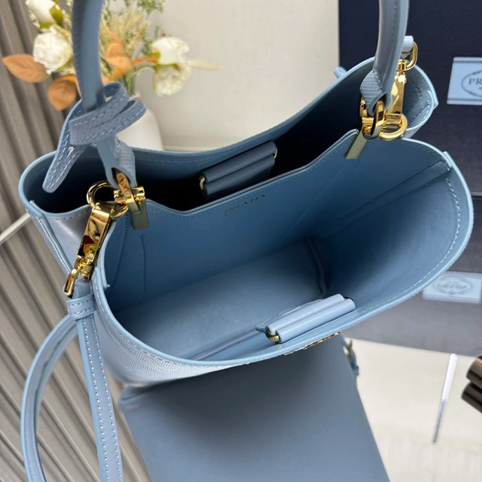 PRADA 1BA212 レザー ゴールド、プリント 斜め掛けバッグ、ショルダーバッグ、バケツバッグ クラシック 23x22x13cm サイズ:23x22x13cm