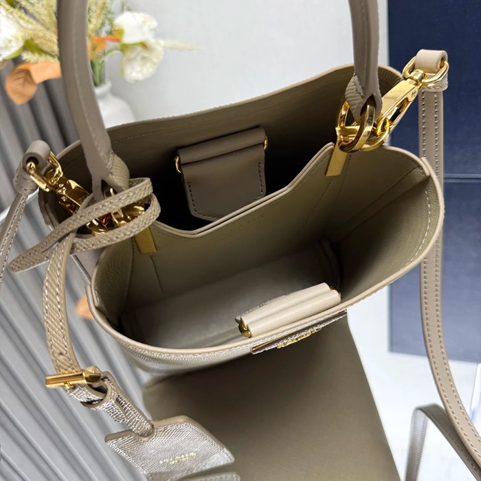 PRADA 1BA217 レザー ゴールド、プリント 斜め掛けバッグ、ショルダーバッグ、バケツバッグ クラシック、ミニ 18x17x10cm サイズ:18x17x10cm
