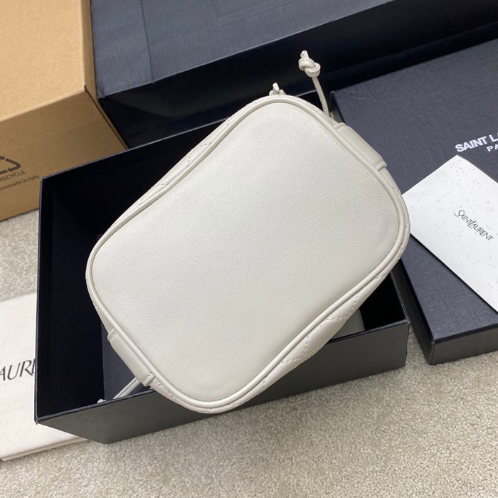 SAINT LAURENT 840886 ラムレザー、カーフレザー ホワイト、ゴールド バケツバッグ チェーン、ベッキー、ミニ 25x11cm サイズ:25x11cm