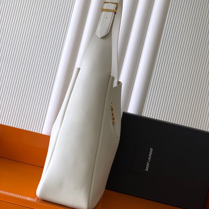 SAINT LAURENT 753837 ホワイト、ゴールド 脇下バッグ 大、クラシック 31x30x13cm サイズ:31x30x13cm