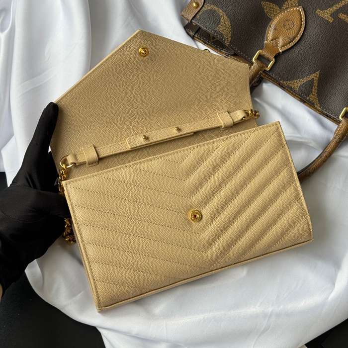 SAINT LAURENT 360452 カーフレザー ゴールド 封筒バッグ 封筒、クラシック 14x5cm サイズ:22.5x14x4cm