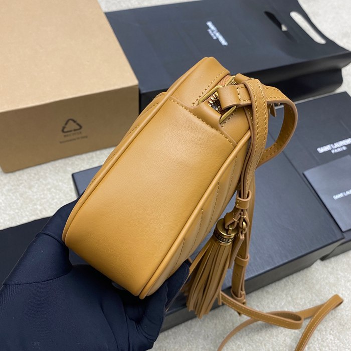 SAINT LAURENT 505730 ゴールド、キャラメル 斜め掛けバッグ クラシック 23x16cm サイズ:23x16cm