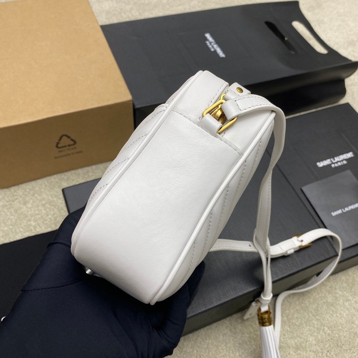 SAINT LAURENT 505730 ホワイト、ゴールド、クリーム 斜め掛けバッグ クラシック 23x16cm サイズ:23x16cm