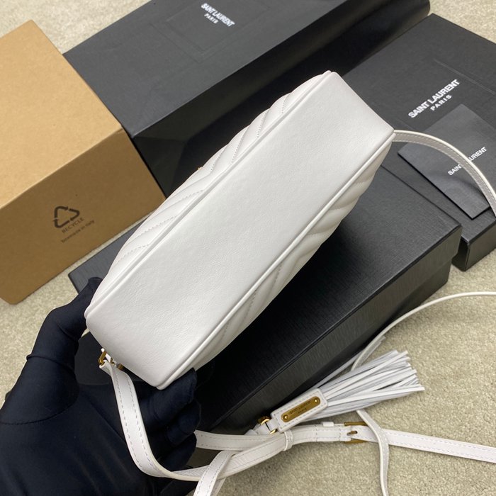 SAINT LAURENT 505730 ホワイト、ゴールド、クリーム 斜め掛けバッグ クラシック 23x16cm サイズ:23x16cm