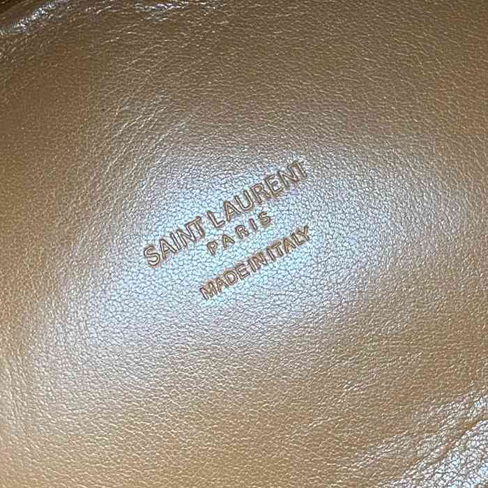 SAINT LAURENT 850533 ブラウン、ゴールド ショルダーバッグ、脇下バッグ クラシック 22x22x10cm サイズ:22x22x10cm