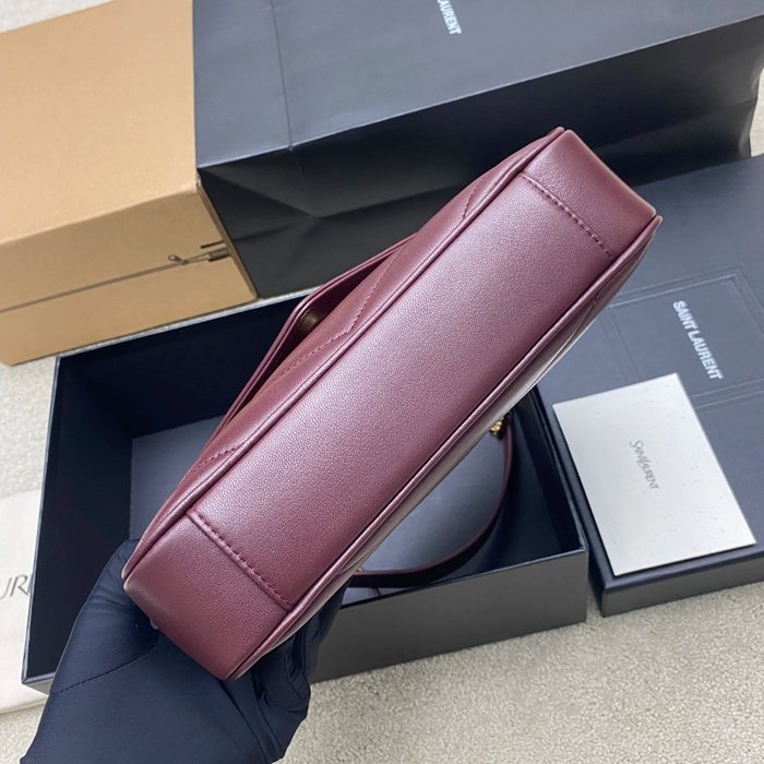 SAINT LAURENT 869461 ラムレザー レッド、ゴールド 斜め掛けバッグ チェーン 25x13cm サイズ:25x13cm