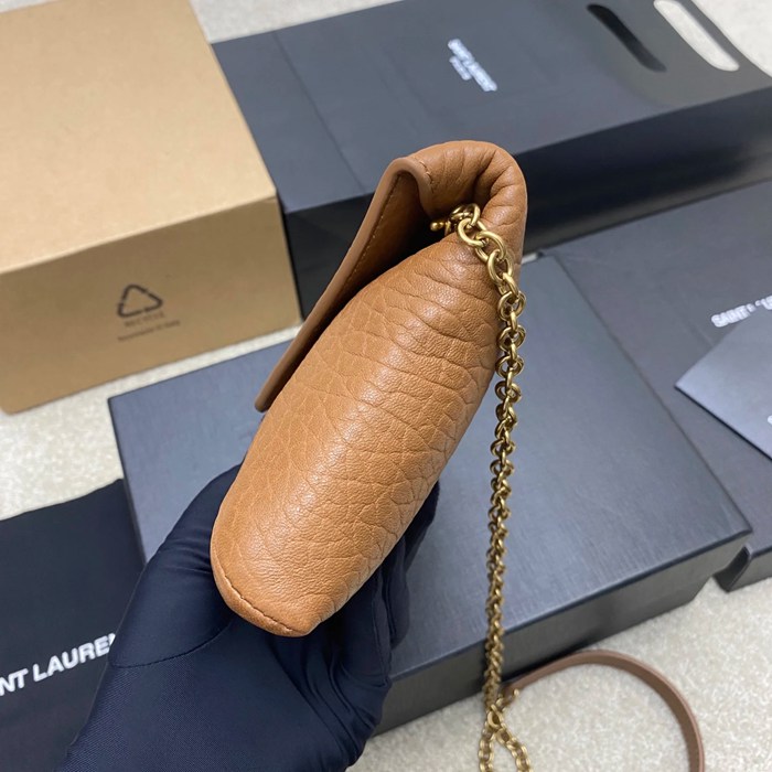SAINT LAURENT 819271 ラムレザー、エレファント ゴールド、イエロー、キャラメル 斜め掛けバッグ、チェーンバッグ、封筒バッグ チェーン、封筒、カリプソ、ミニ 19x12cm サイズ:19x12cm