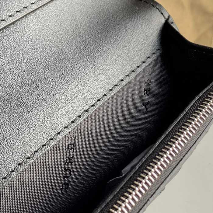BURBERRY 80166131 ヴィンテージチェック 二つ折り長財布 黒革トリム サイズ:19x10x2.5cm