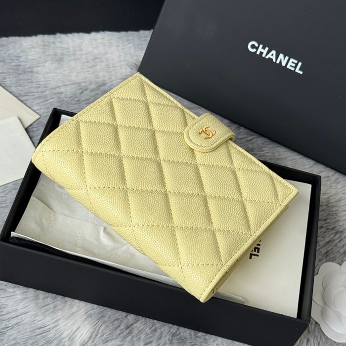 CHANEL AP3196 パスポート&ウォレット 二合一 カヴィア サイズ:15x10cm