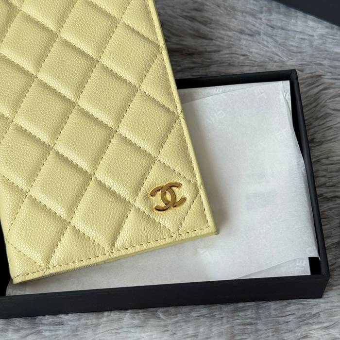 CHANEL AP3197 クラシックパスポートケース カヴィア粒革 サイズ:14.5x10.5cm