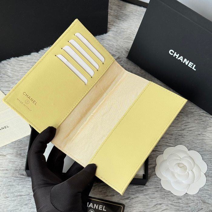 CHANEL AP3197 クラシックパスポートケース カヴィア粒革 サイズ:14.5x10.5cm