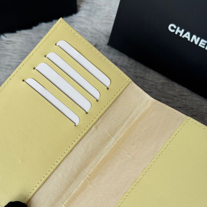 CHANEL AP3197 クラシックパスポートケース カヴィア粒革 サイズ:14.5x10.5cm