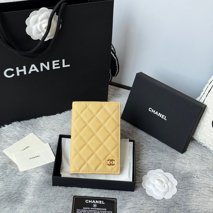 CHANEL AP3197 クラシックパスポートケース カヴィア粒革 サイズ:14.5x10.5cm