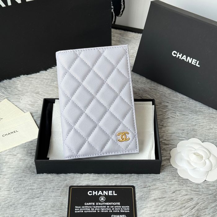 CHANEL AP3197 クラシックパスポートケース カヴィア粒革 サイズ:14.5x10.5cm