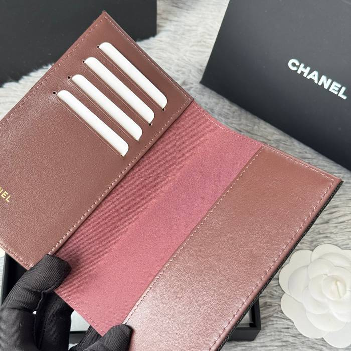 CHANEL AP3197 クラシックパスポートケース カヴィア粒革 サイズ:14.5x10.5cm