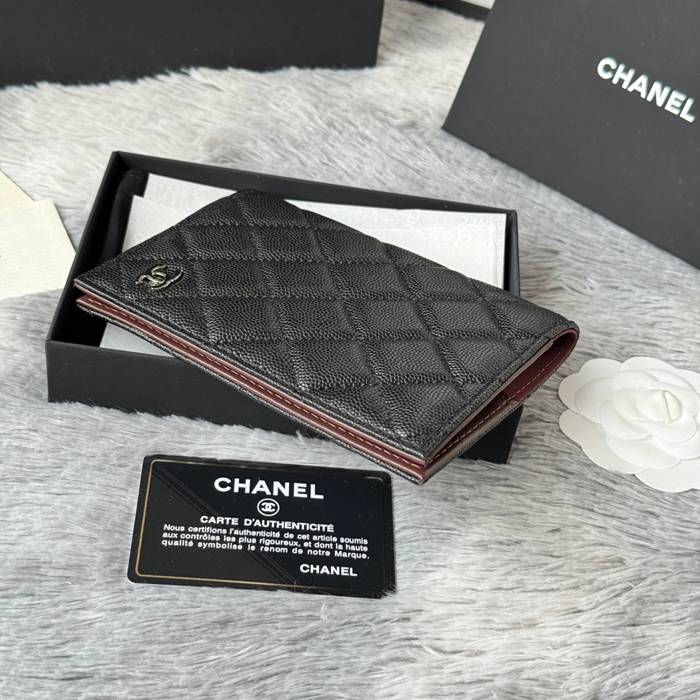 CHANEL AP3197 クラシックパスポートケース カヴィア粒革 サイズ:14.5x10.5cm