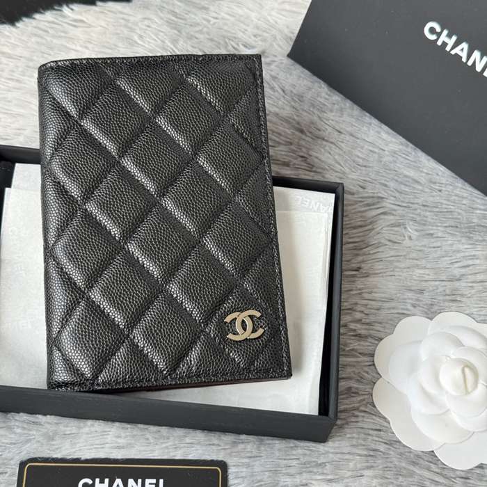 CHANEL AP3197 クラシックパスポートケース カヴィア粒革 サイズ:14.5x10.5cm