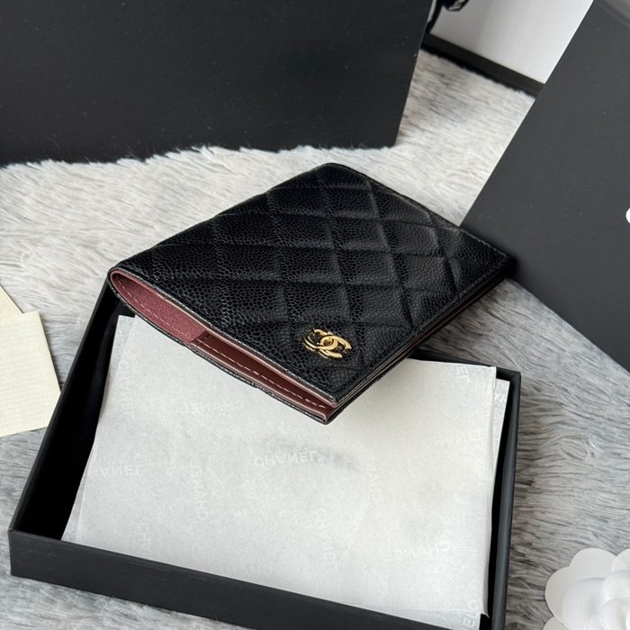 CHANEL AP3197 クラシックパスポートケース カヴィア粒革 サイズ:14.5x10.5cm