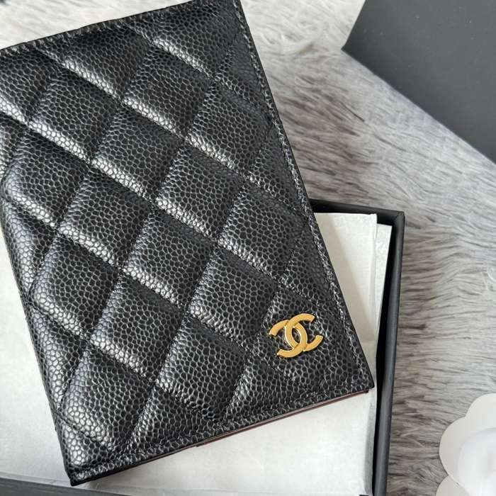 CHANEL AP3197 クラシックパスポートケース カヴィア粒革 サイズ:14.5x10.5cm