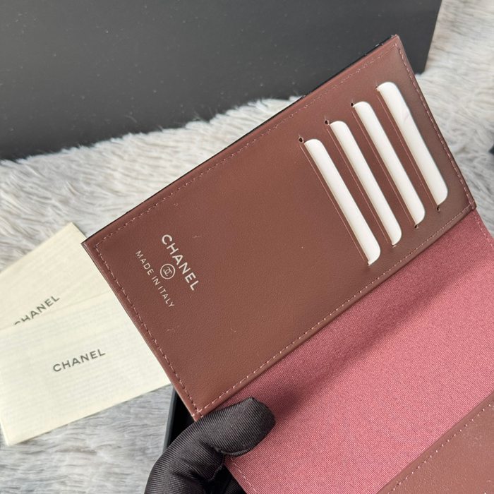 CHANEL AP3197 クラシックパスポートケース ラム革 サイズ:14.5x10.5cm