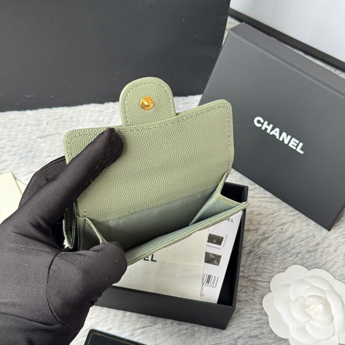 CHANEL AP0230 84401 三つ折り財布 細粒牛皮 サイズ:10.5x7.5cm
