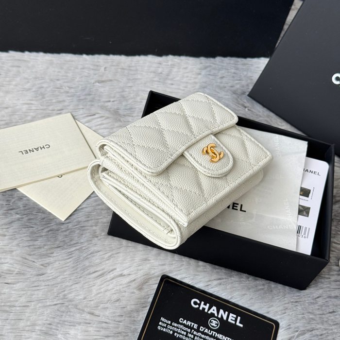 CHANEL AP0230 84401 三つ折り財布 細粒牛皮 サイズ:10.5x7.5cm