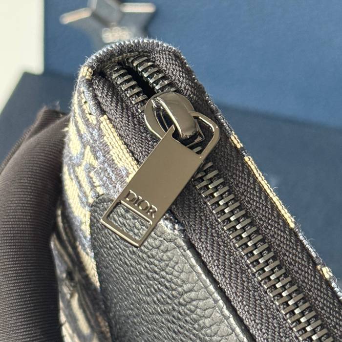 DIOR 2ADBC315YKK サドル長財布 ジッピー 黒粒面牛皮 サイズ:19.8x11cm