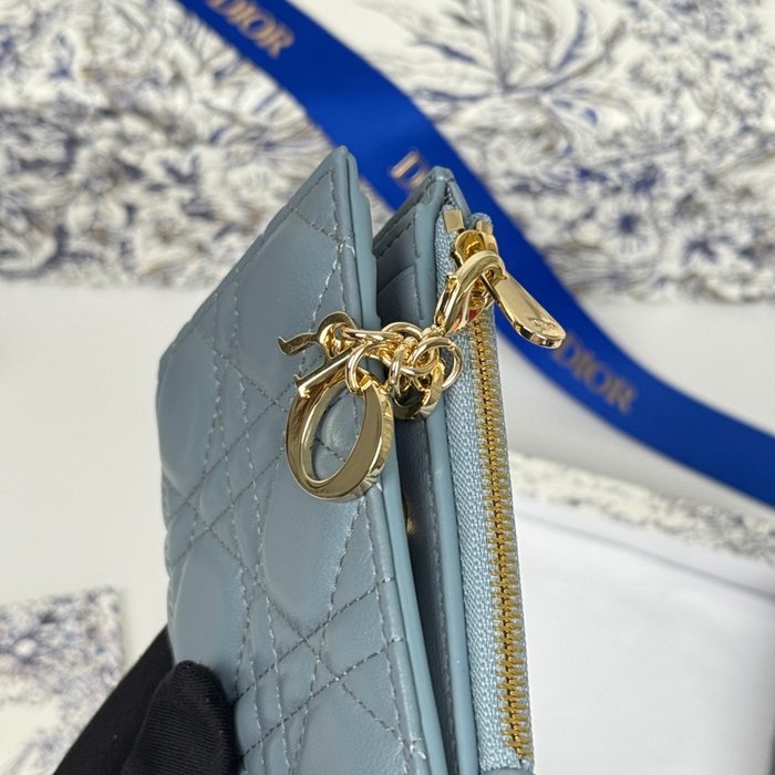 DIOR S6037UBHZ カロ?ダリア 長財布 藤編みラム革 サイズ:11.5x9cm