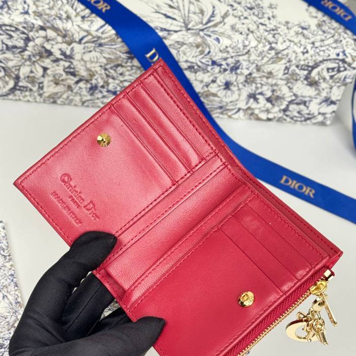 DIOR S6037UBHZ カロ?ダリア 長財布 藤編みラム革 サイズ:11.5x9cm