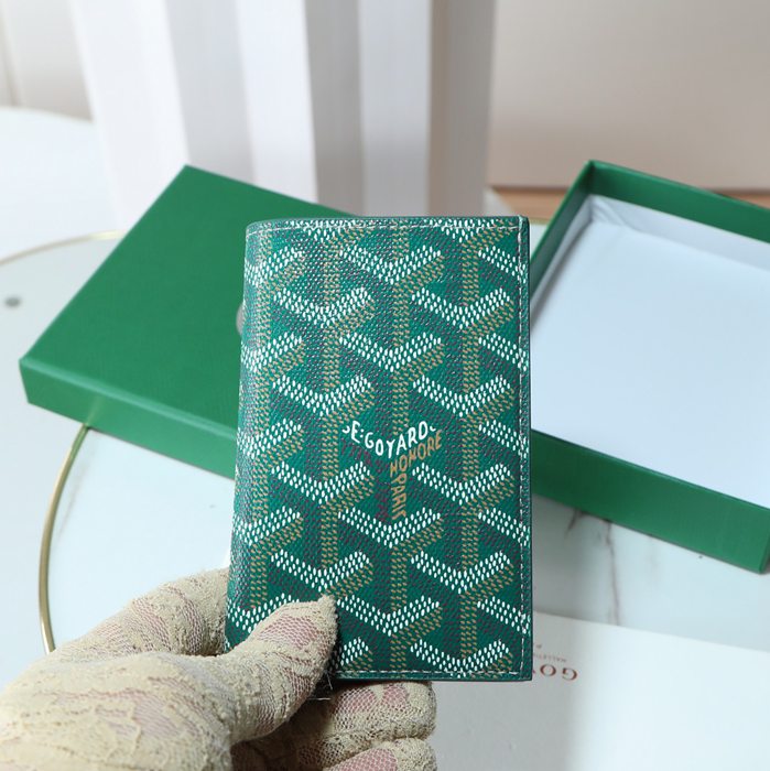 GOYARD 020234 パスポートケース サイズ:8x11cm