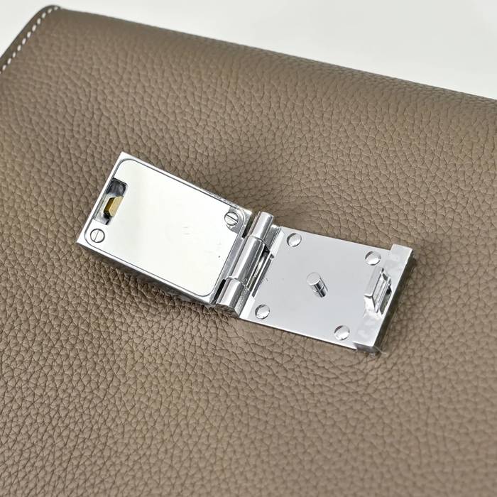 HERMES サック ア デペッシュ 信差バッグ 21cm トゴ革 サイズ: