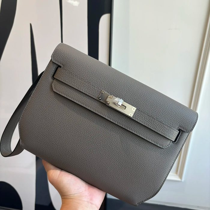 HERMES ケリー デペッシュ 25 クラッチバッグ トゴ革 ショルダーストラップ付き サイズ: